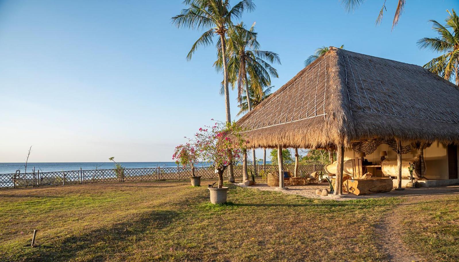 Bleu Mathis Gili Asahan Bagian luar foto