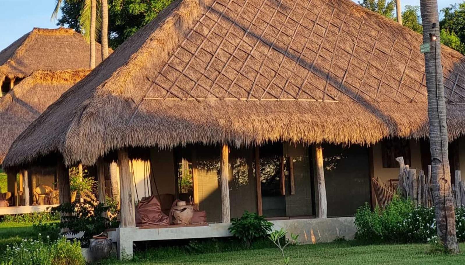 Bleu Mathis Gili Asahan Bagian luar foto